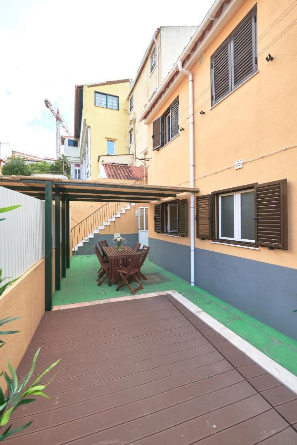 Idyllic Lisbon Apartments With Amazing Courtyard, By Timecooler Luaran gambar