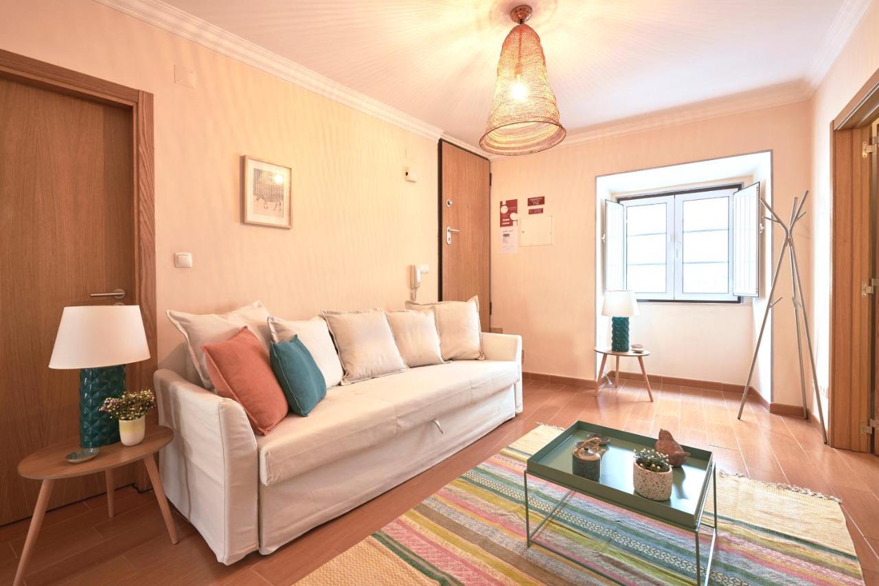 Idyllic Lisbon Apartments With Amazing Courtyard, By Timecooler Luaran gambar