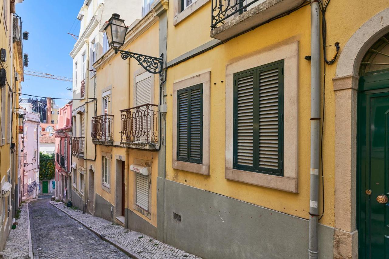 Idyllic Lisbon Apartments With Amazing Courtyard, By Timecooler Luaran gambar